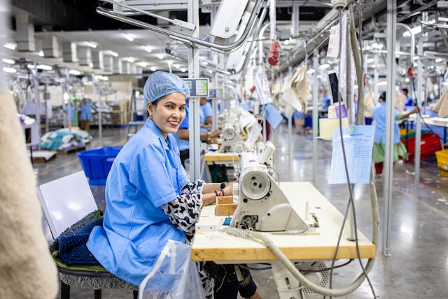 zona de maquinaria en naves industriales sector textil